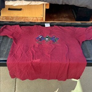 Vintage embroidered golf tee shirt